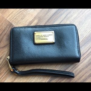 Marc Jacob iPhone 5 wrist wallet